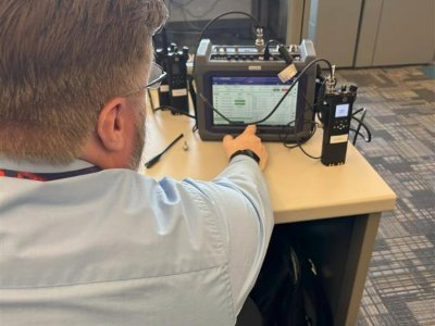 Advanced Device Recalibrates Radios for Crystal-Clear Sound and Longer Lifespan